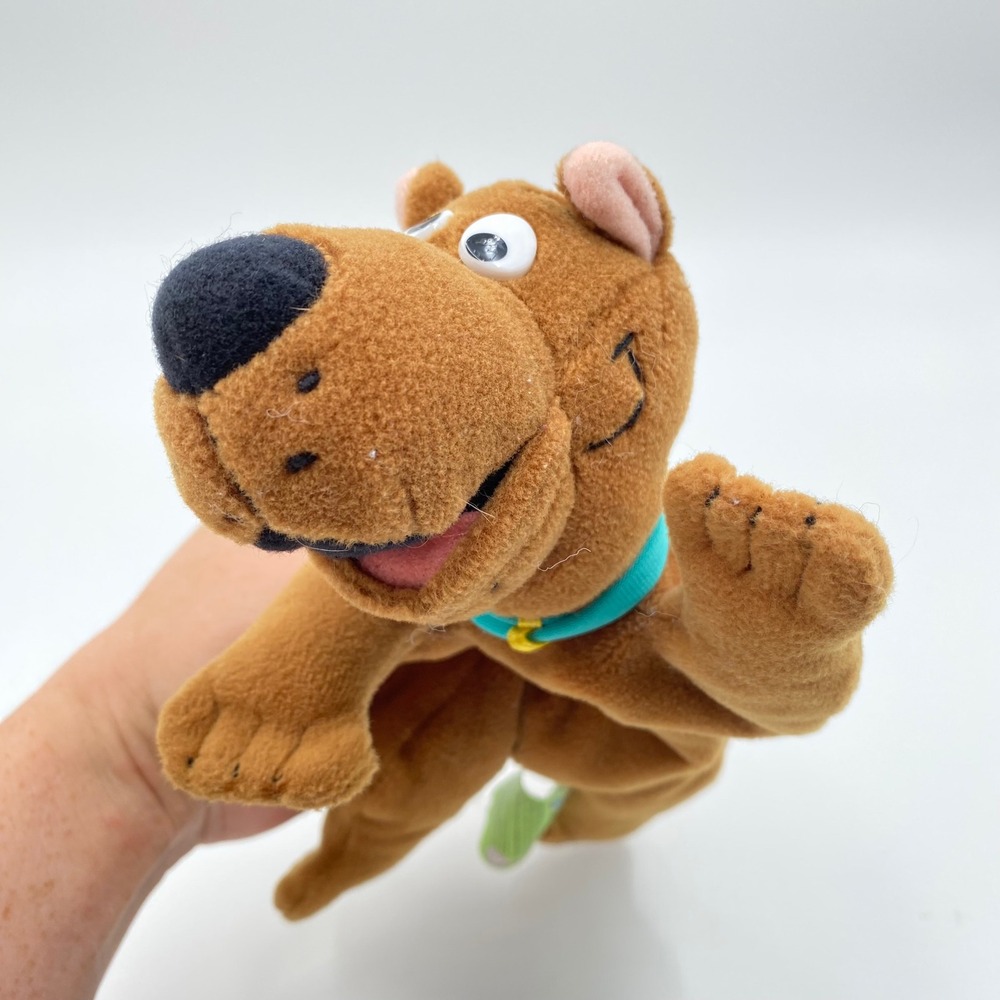 Vintage Cartoon Network Scooby Doo Plush Dog‎ Stuffed Animal Bean Bag 9" 2000